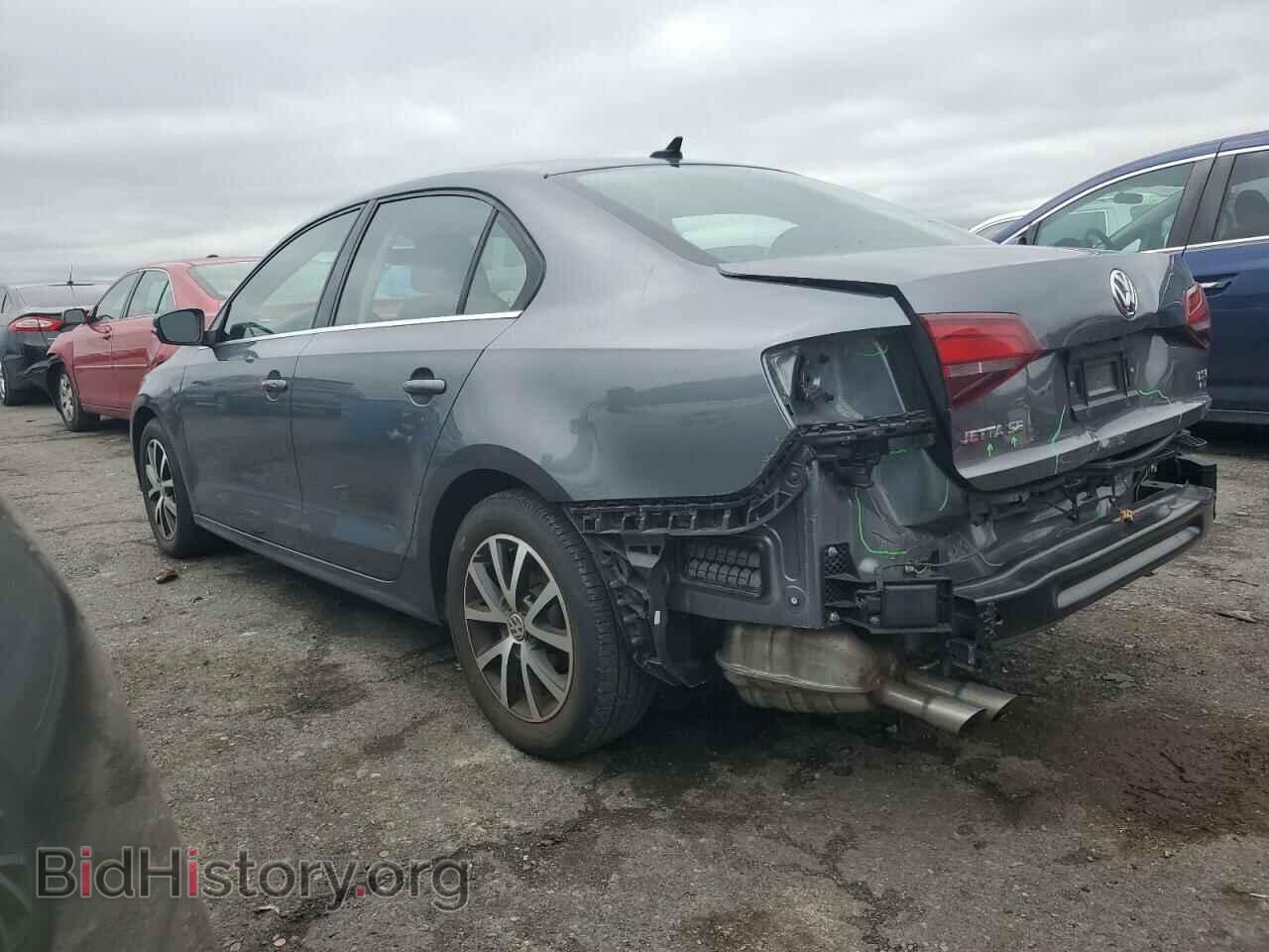 2017 VOLKSWAGEN JETTA - VIN: 3VWDB7AJ7HM329151 - Photo 2