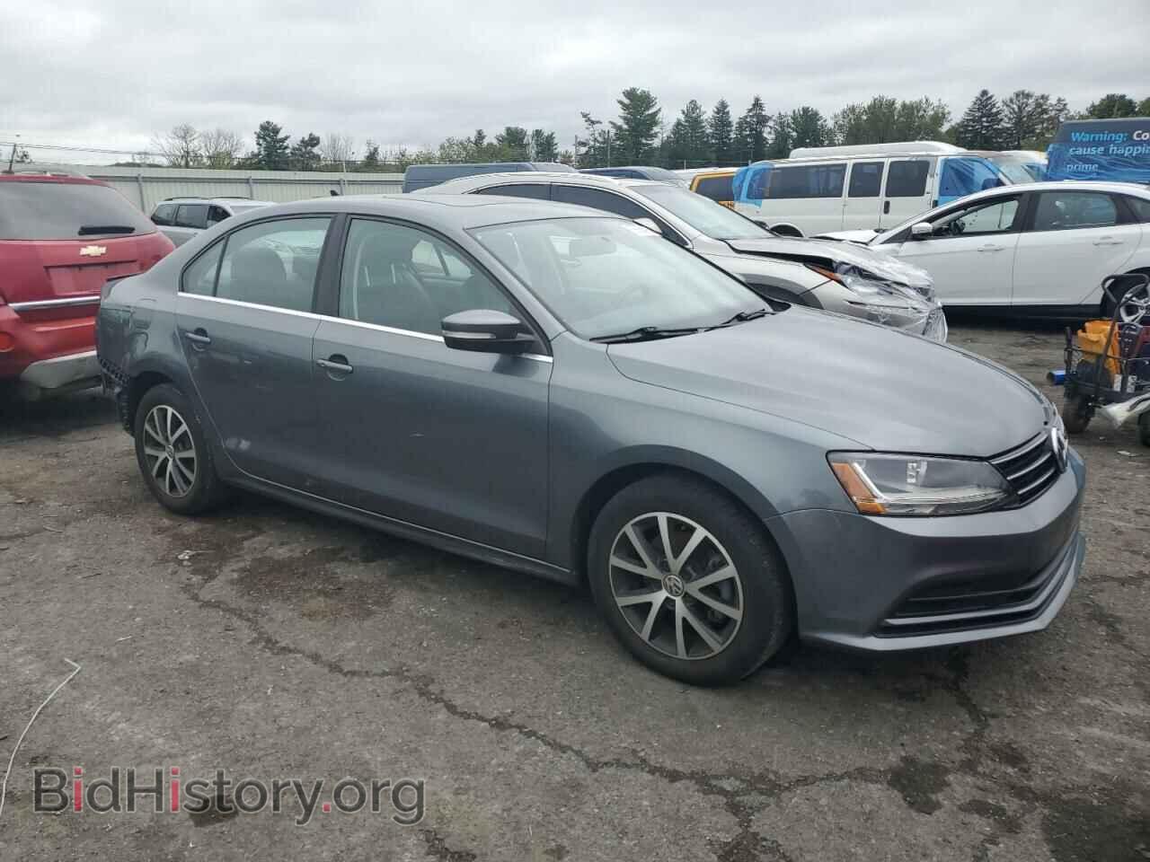2017 VOLKSWAGEN JETTA - VIN: 3VWDB7AJ7HM329151 - Photo 4
