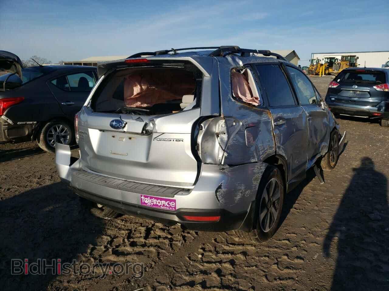 2018 SUBARU FORESTER - VIN: JF2SJAEC3JH612468 - Фото 4