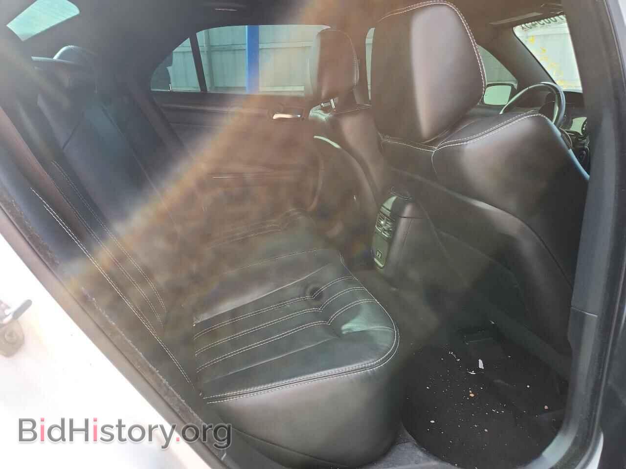 2016 CHRYSLER 300 - VIN: 2C3CCAGG7GH270284 - Photo 10