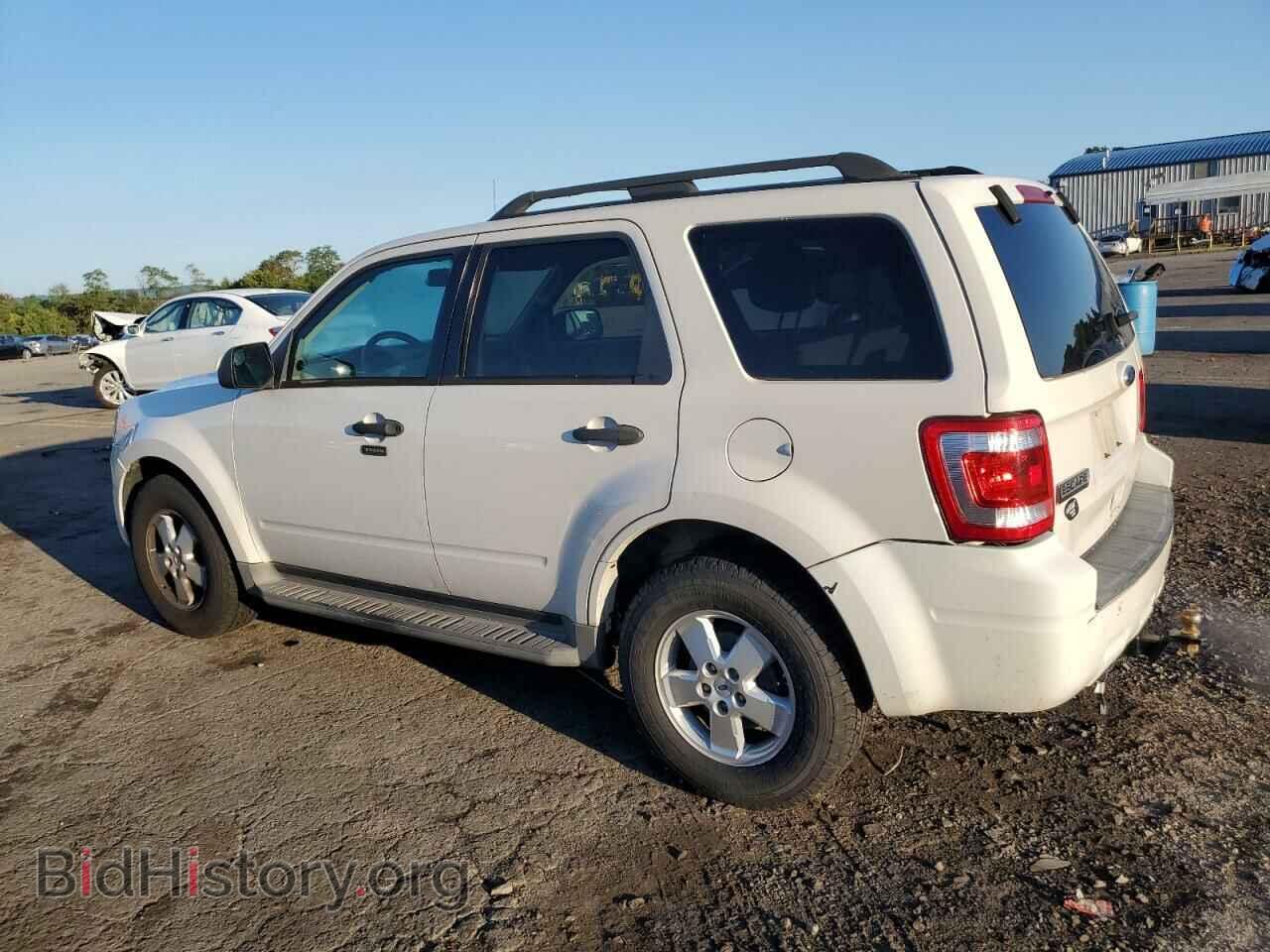 2010 FORD ESCAPE - VIN: 1FMCU9DG0AKB21089 - Фото 2