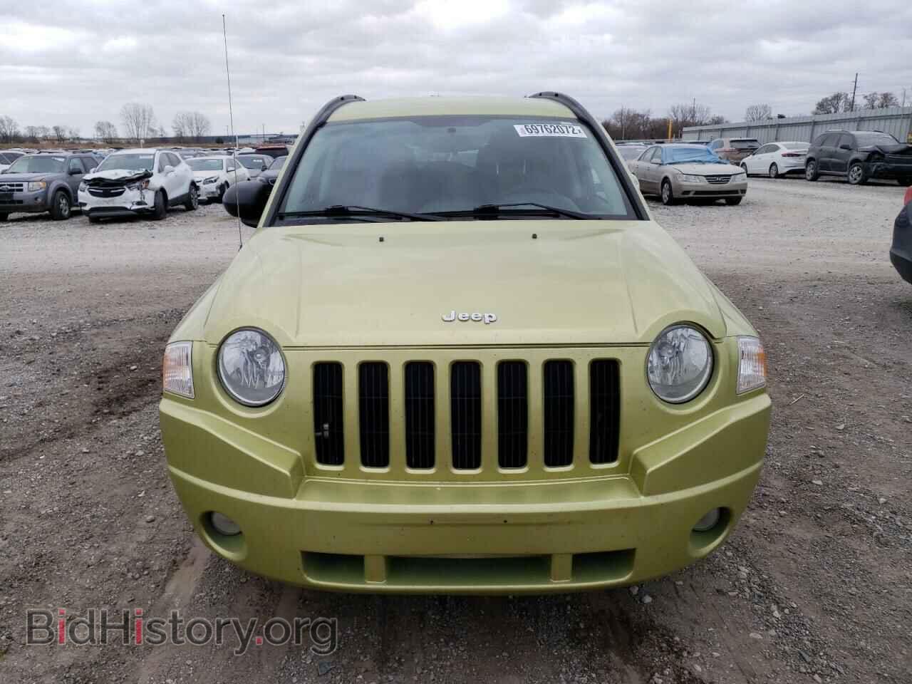 2010 JEEP COMPASS - VIN: 1J4NF4FB2AD506017 - Photo 5