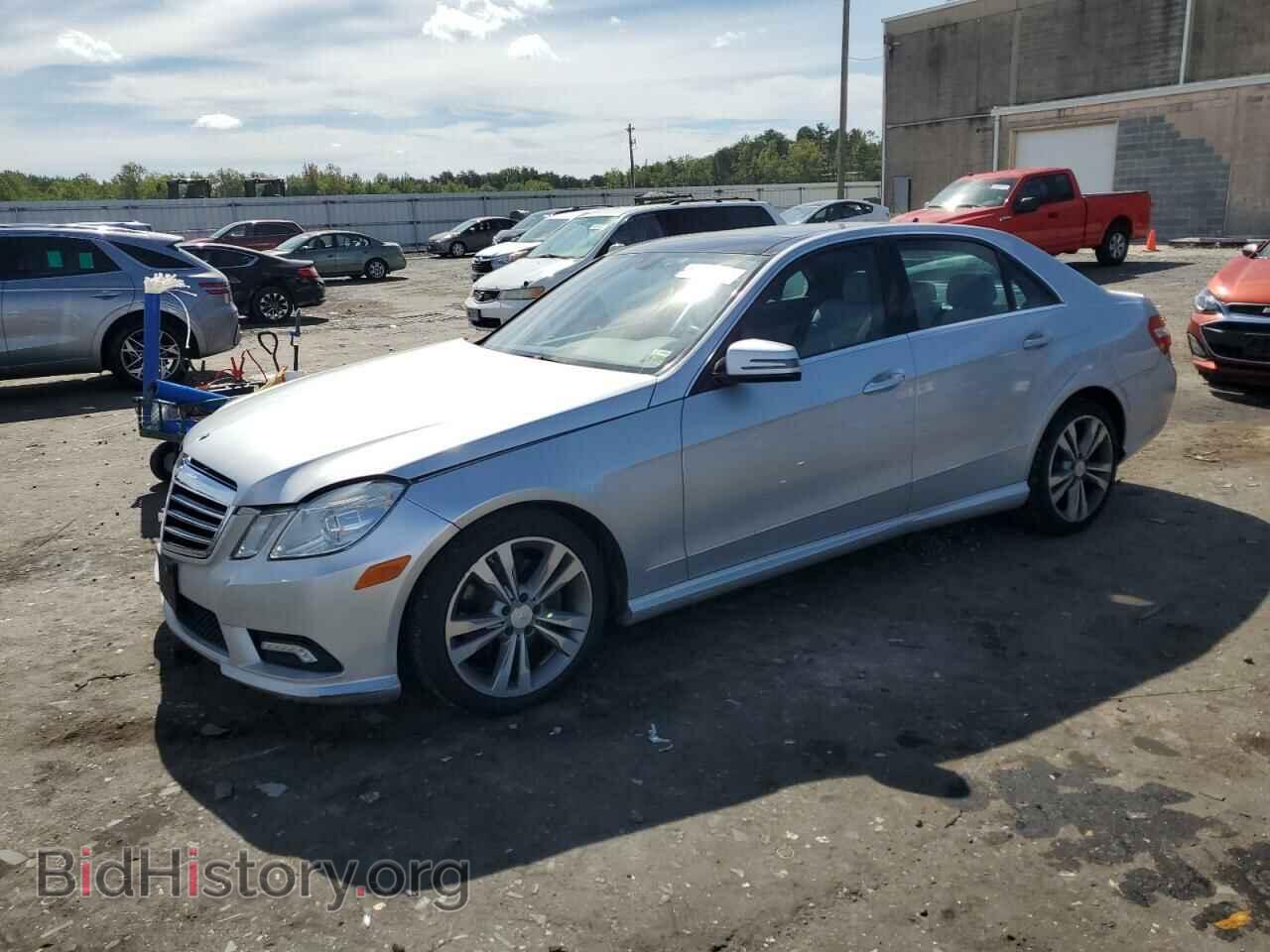 Фотография WDDHF8HB7BA405748 - MERCEDES-BENZ E-CLASS 2011