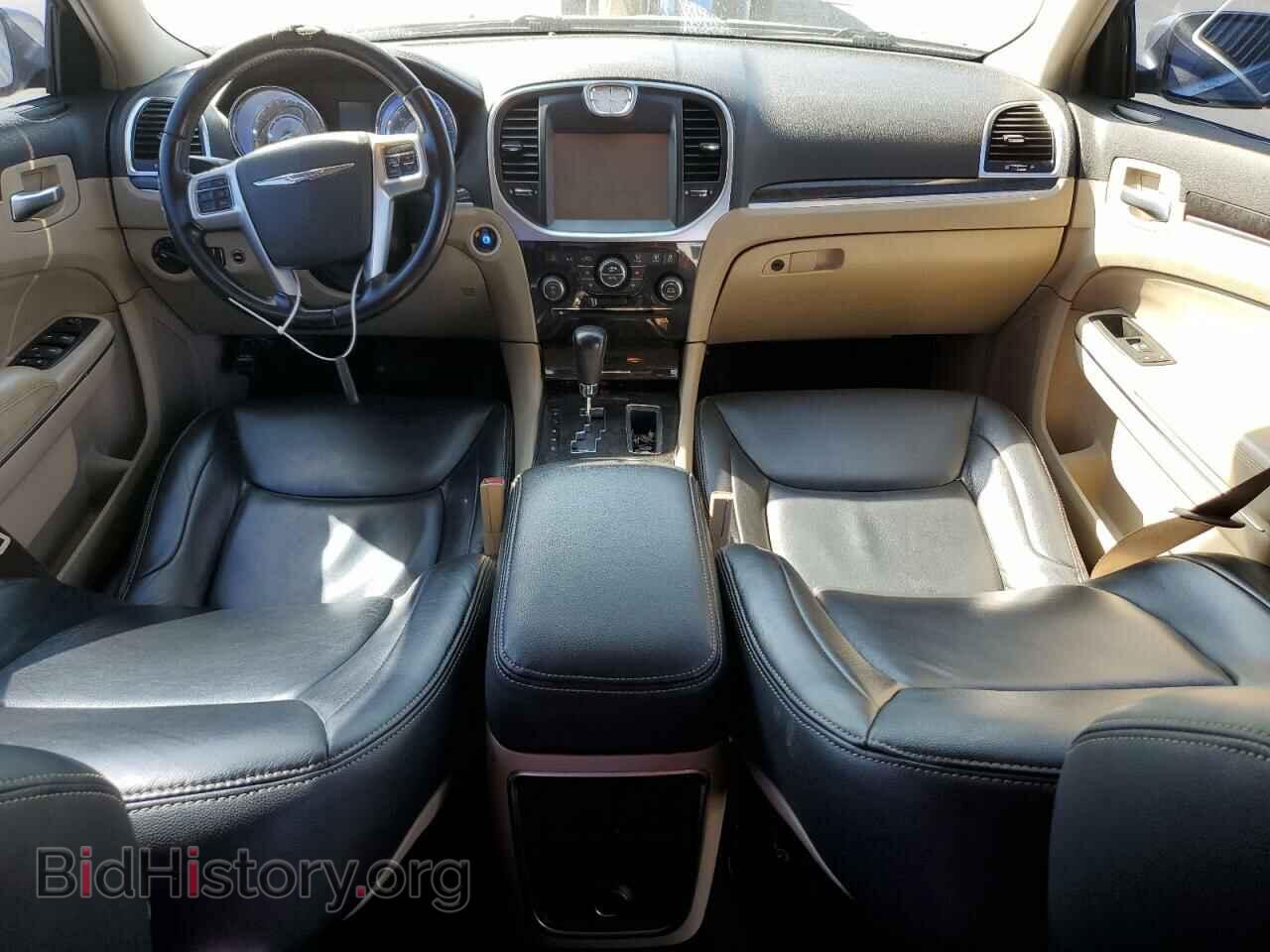 2011 CHRYSLER 300 - VIN: 2C3CA4CG3BH556946 - Фото 8