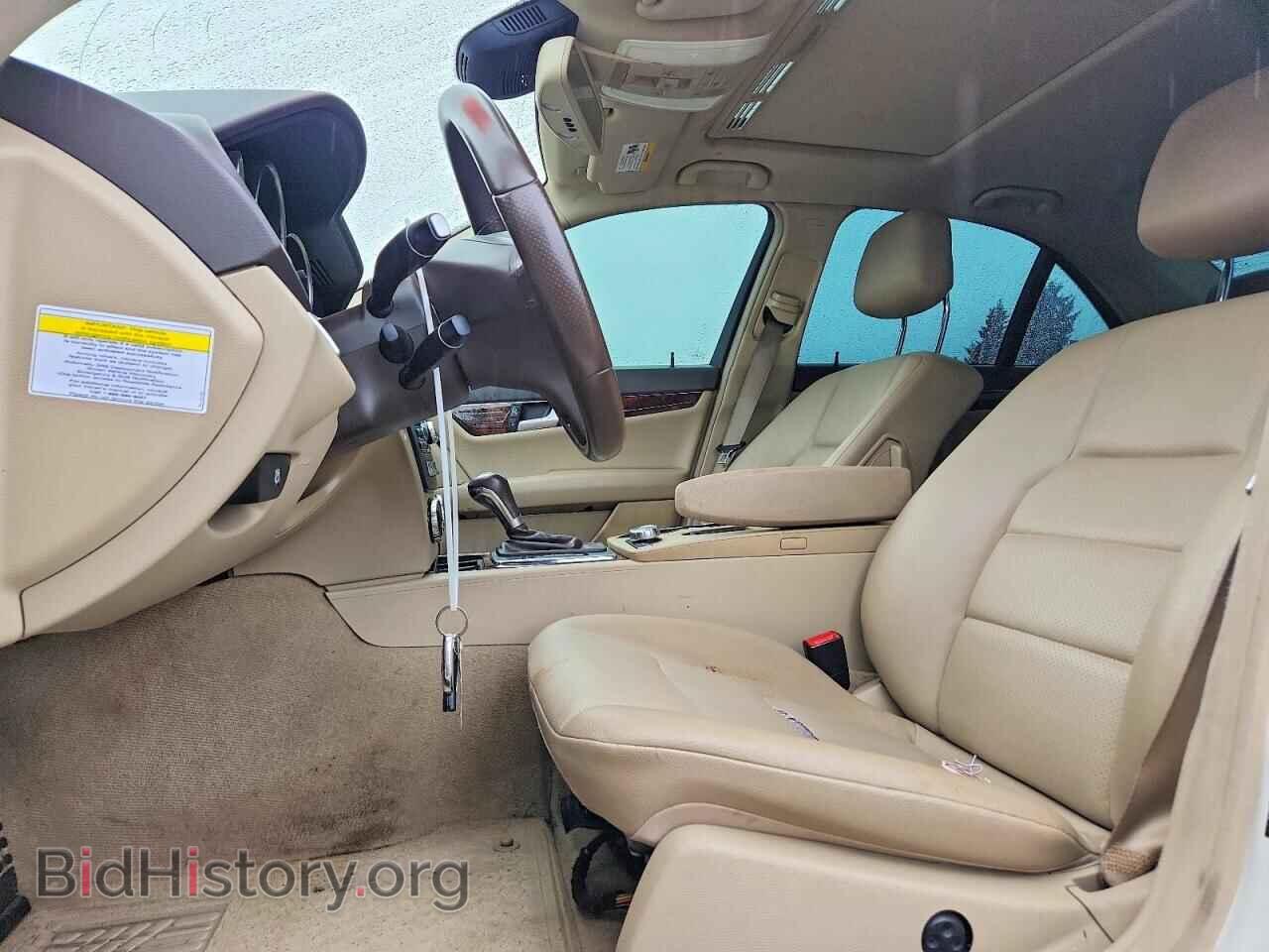 2013 MERCEDES-BENZ C-CLASS - VIN: WDDGF8AB9DA800507 - Фото 7