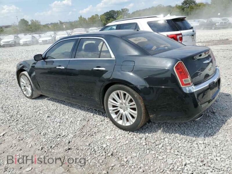2011 Chrysler 200 (VIN 2C3CA5CG9BH557735) — photo 2 of 12