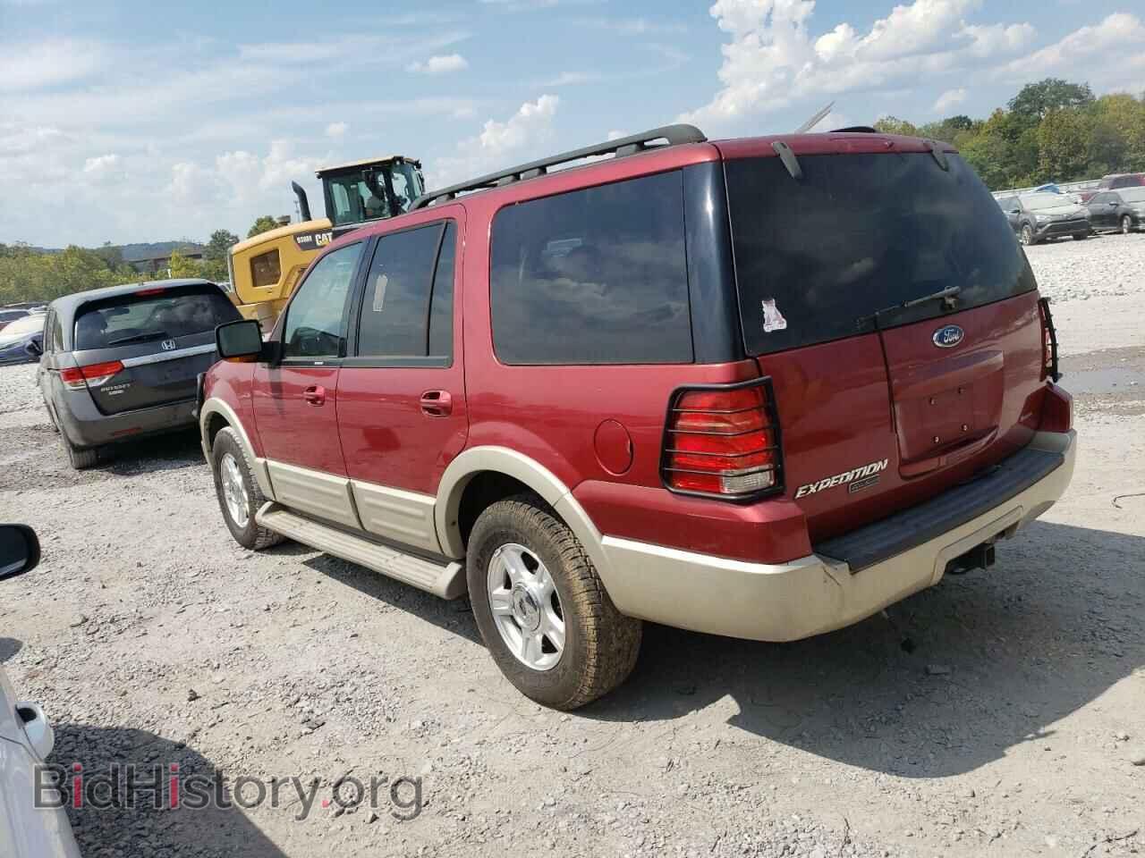 2005 FORD EXPEDITION - VIN: 1FMPU17575LA61275 - Фото 2