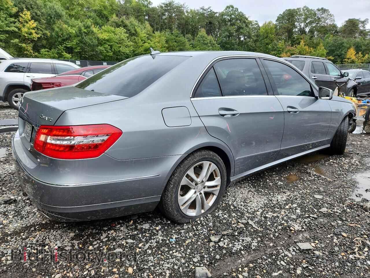 2010 MERCEDES-BENZ E-CLASS - VIN: WDDHF8HB9AA075092 - Фото 3