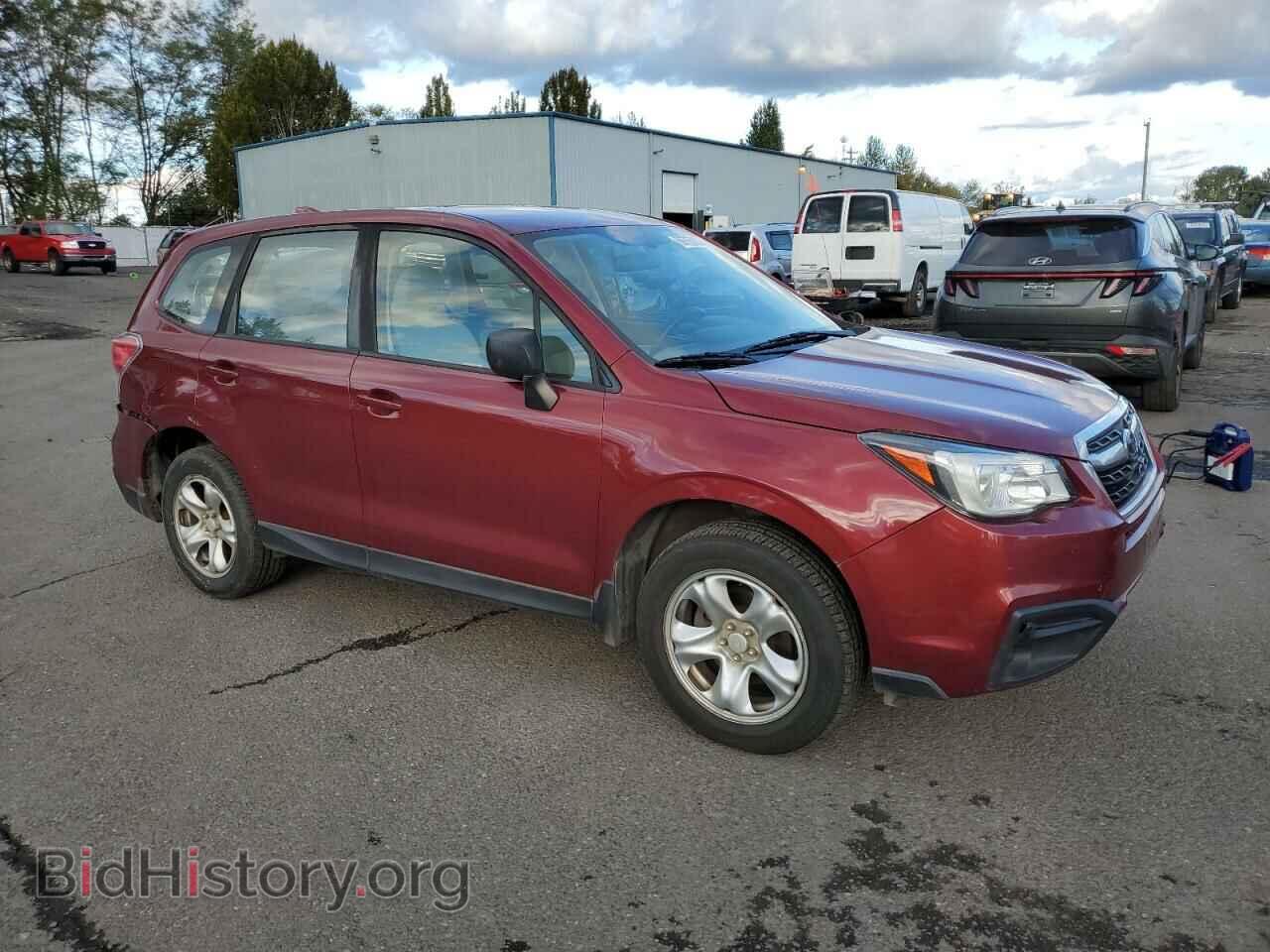 2017 SUBARU FORESTER - VIN: JF2SJAACXHG802063 - Фото 4