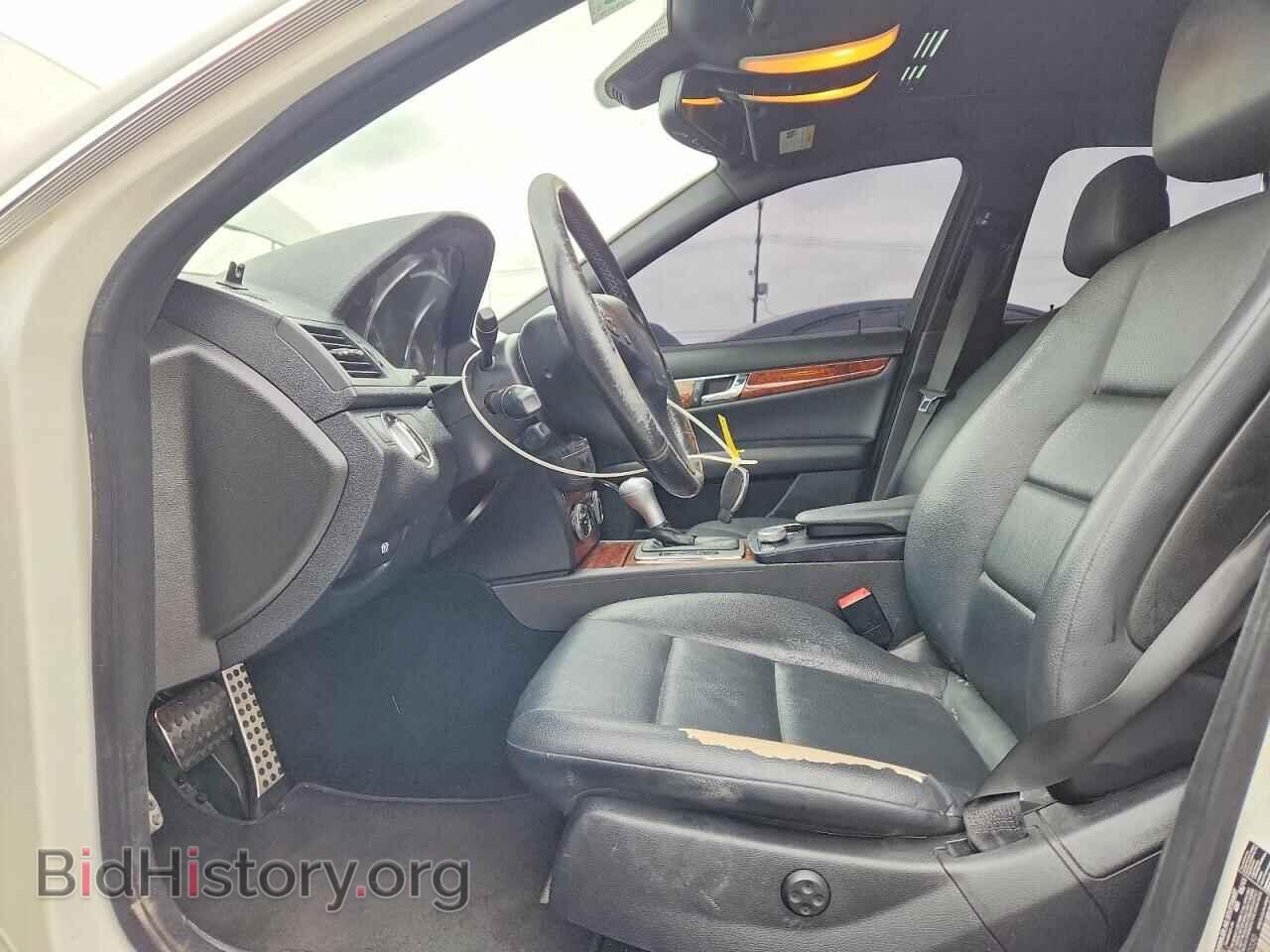 2011 MERCEDES-BENZ C-CLASS - VIN: WDDGF5EB5BR182030 - Photo 7