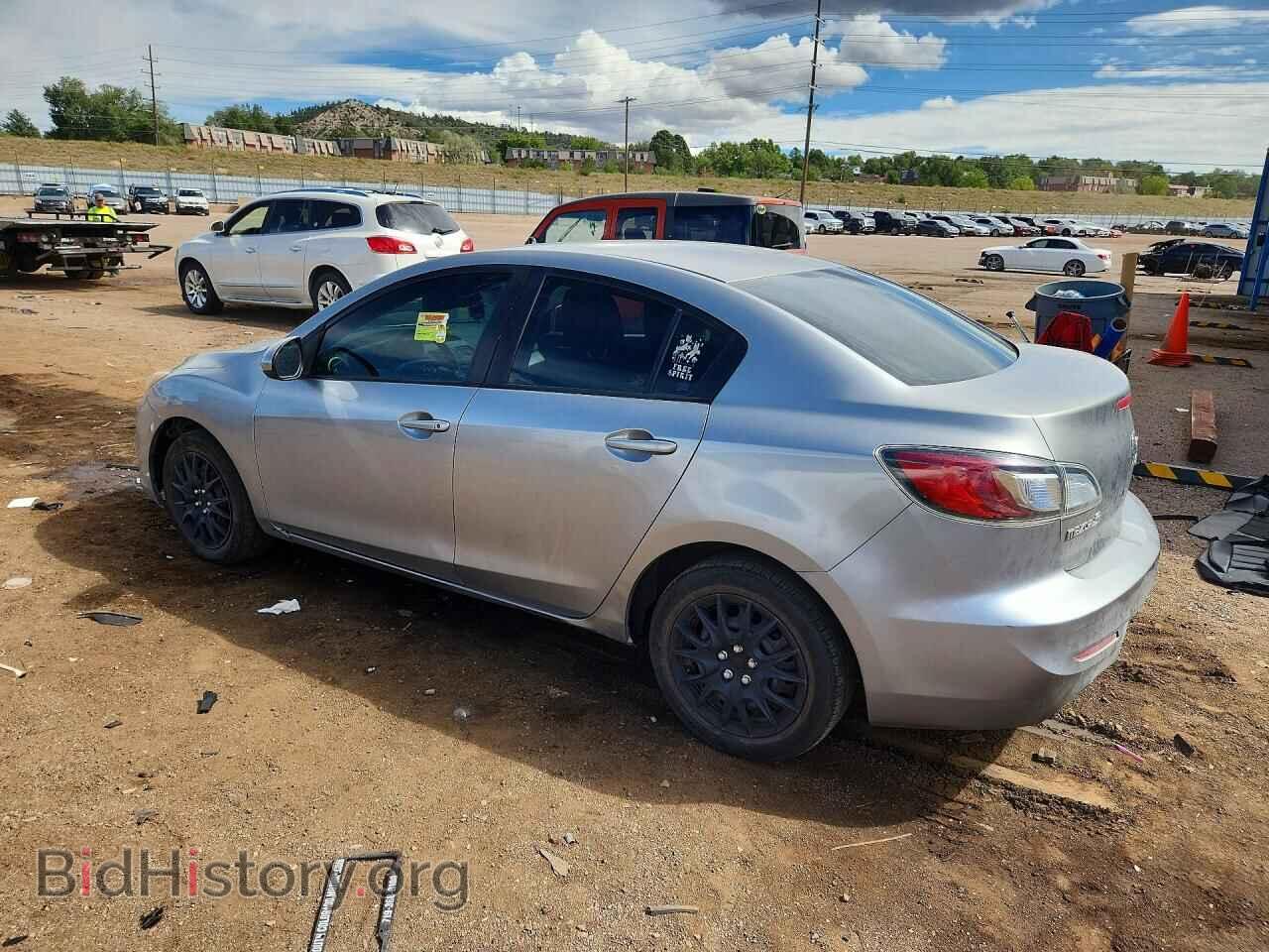 2013 MAZDA 3 - VIN: JM1BL1TF4D1737997 - Фото 2