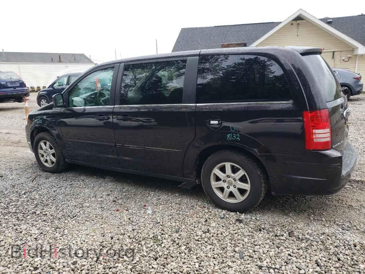 2010 CHRYSLER MINIVAN - VIN: 2A4RR2D10AR405644 - Фото 2