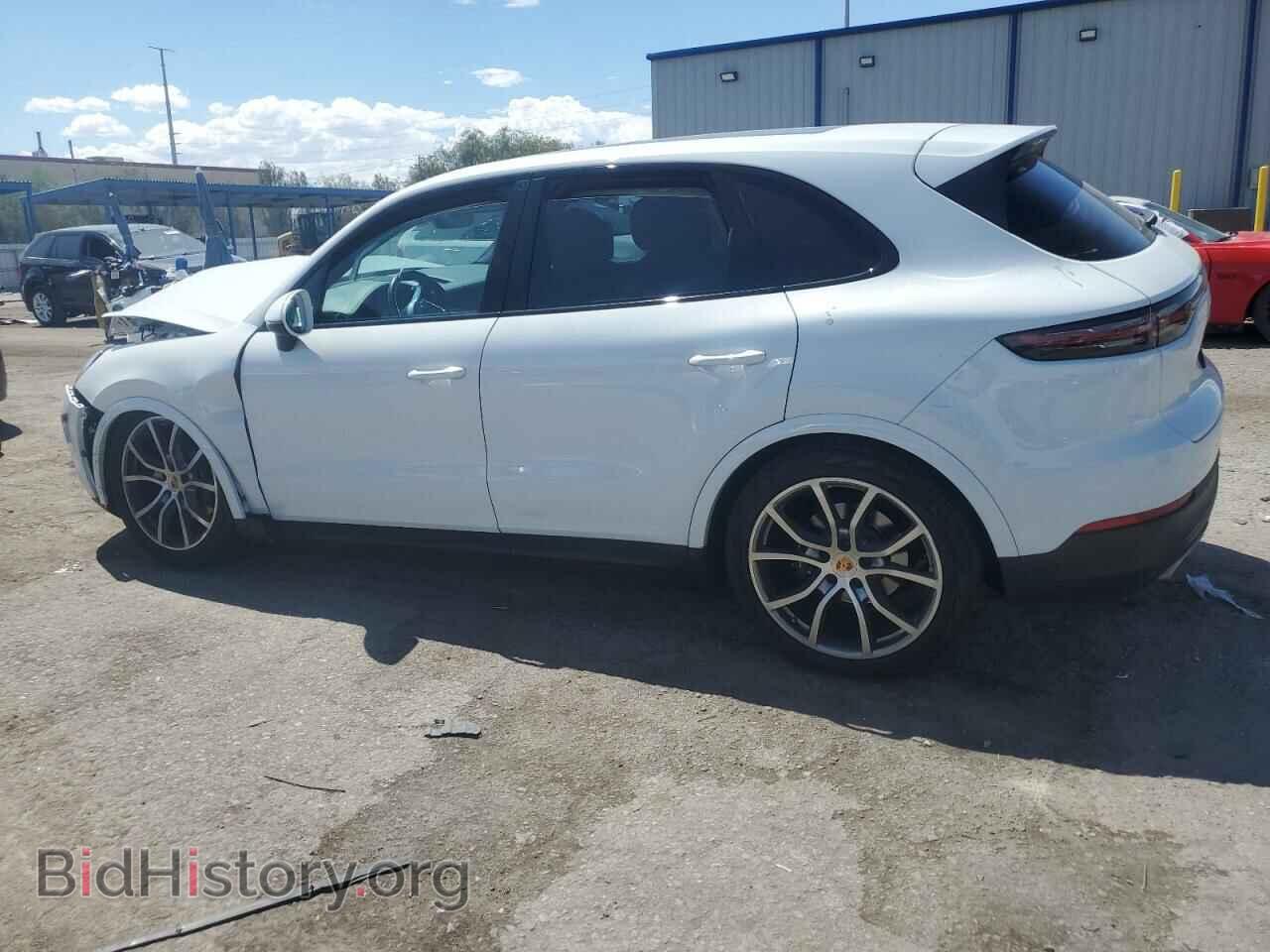 2020 PORSCHE CAYENNE - VIN: WP1AA2AY7LDA02602 - Фото 2