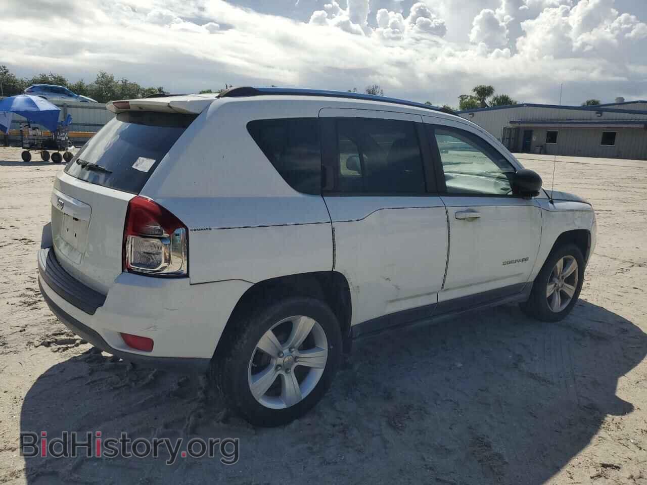 2012 JEEP COMPASS - VIN: 1C4NJCBA9CD663770 - Фото 3