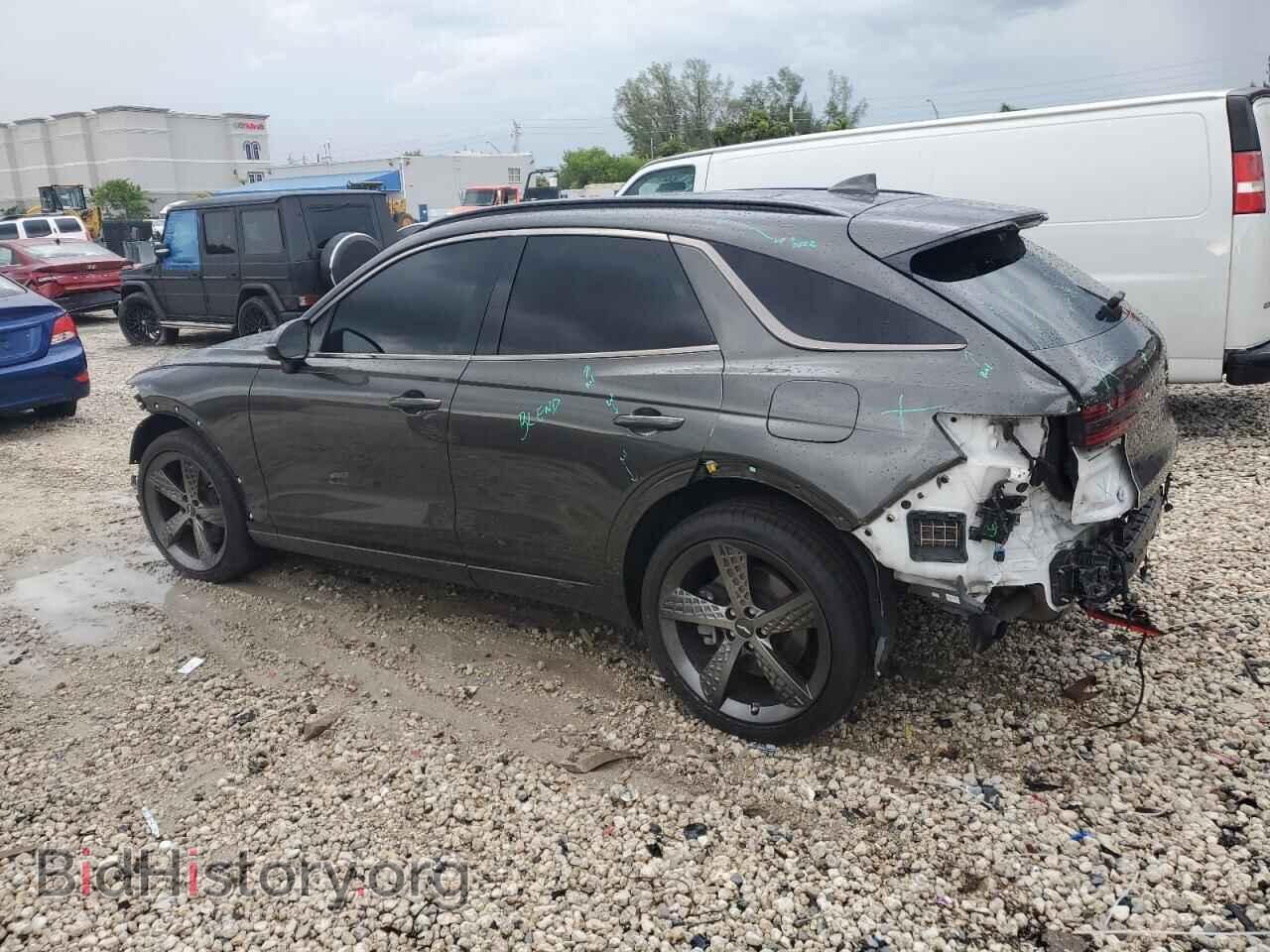 2022 GENESIS GV70 BASE - VIN: KMUMCDTC5NU016844 - Photo 2