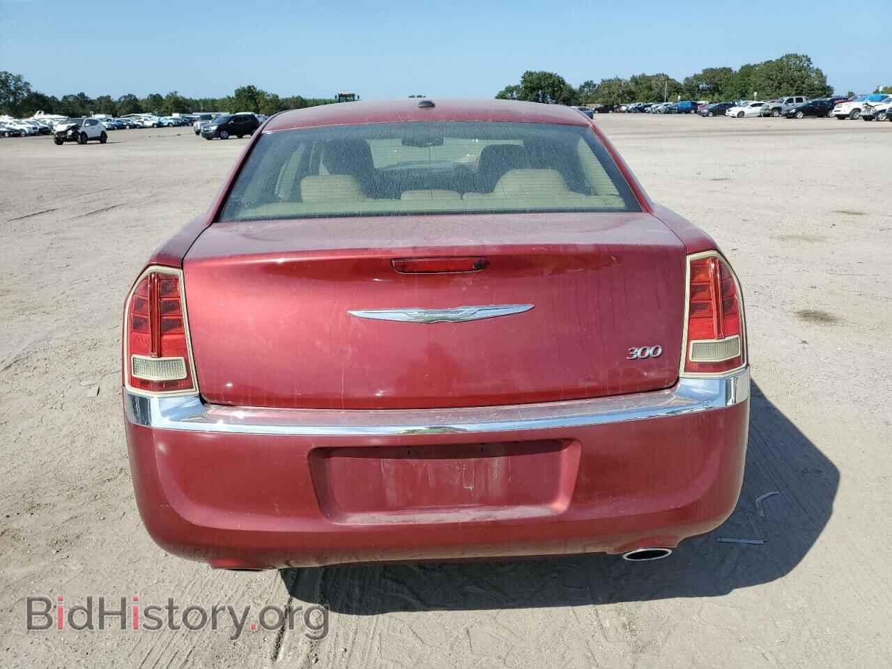 2012 CHRYSLER 300 - VIN: 2C3CCAAG1CH312080 - Фото 6
