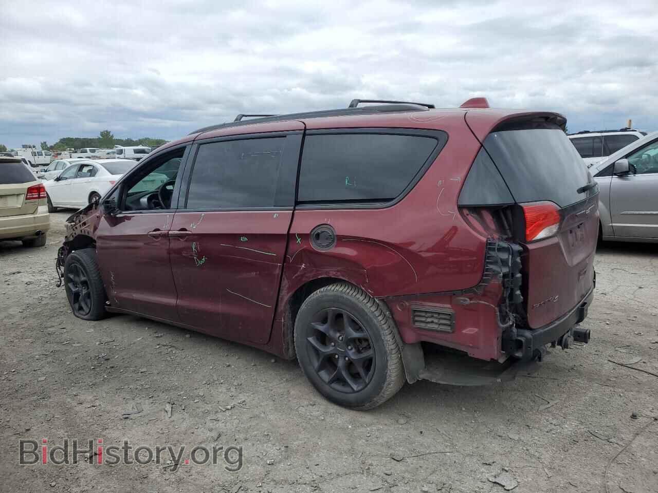 2018 CHRYSLER PACIFICA - VIN: 2C4RC1EG1JR312376 - Фото 2