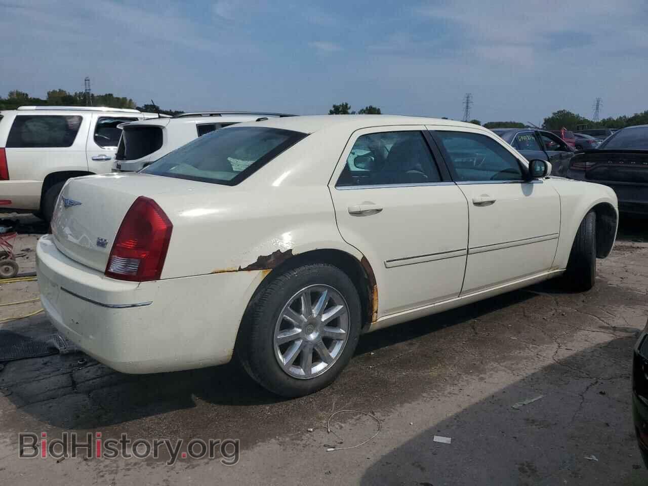 2007 CHRYSLER 300 - VIN: 2C3KA53G77H658906 - Фото 3
