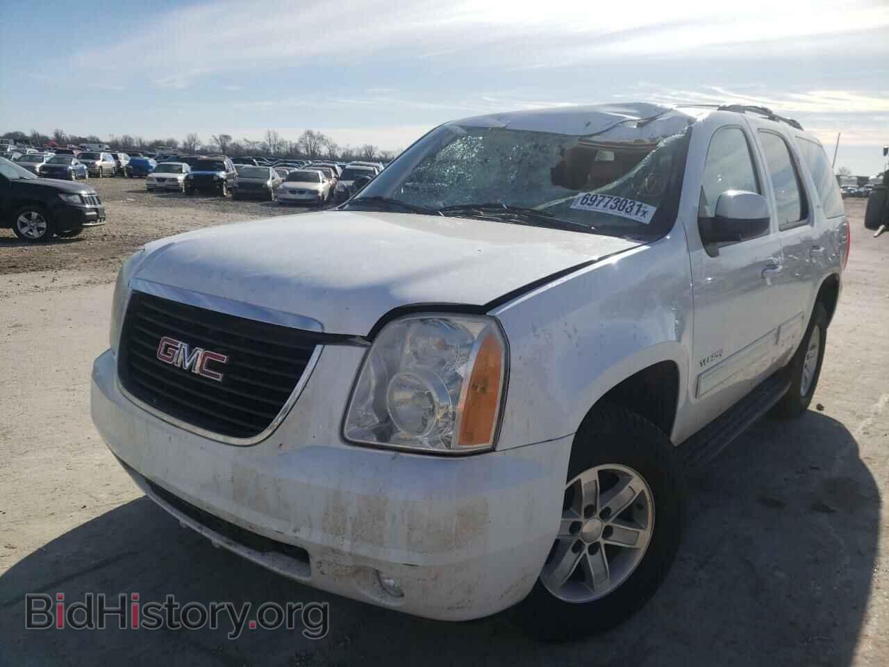 2010 GMC YUKON - VIN: 1GKUKCE09AR203511 - Фото 2