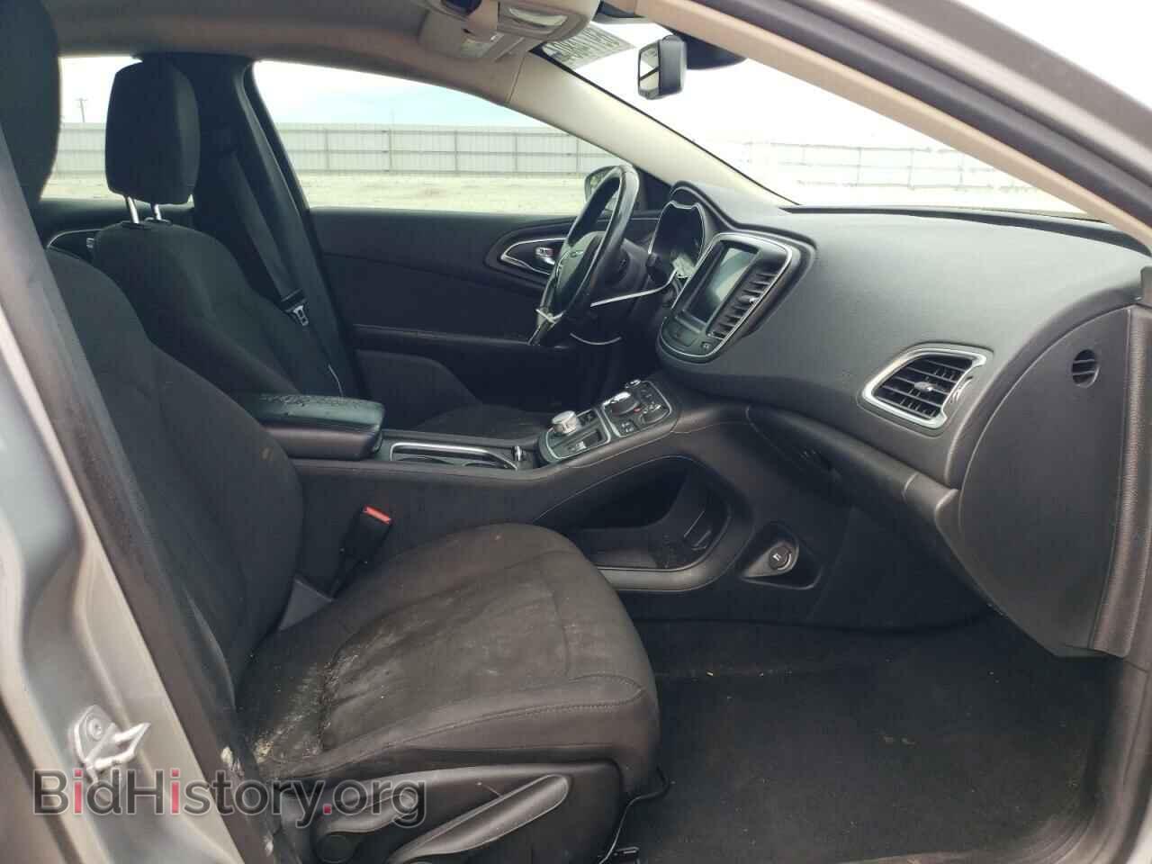2016 CHRYSLER 200 - VIN: 1C3CCCAB5GN113191 - Фото 7