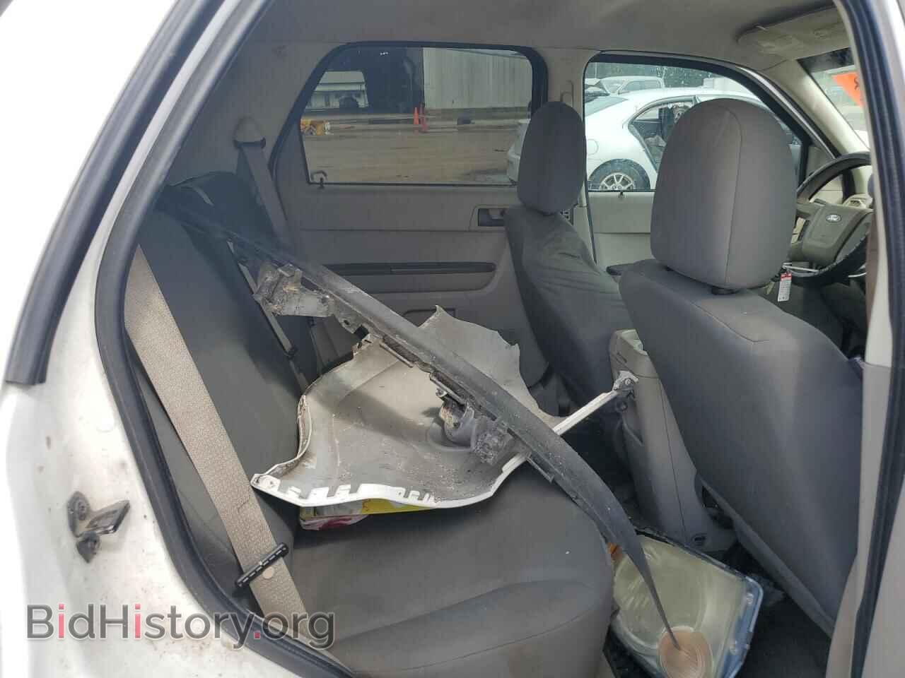 2011 FORD ESCAPE - VIN: 1FMCU0C73BKB79583 - Фото 11