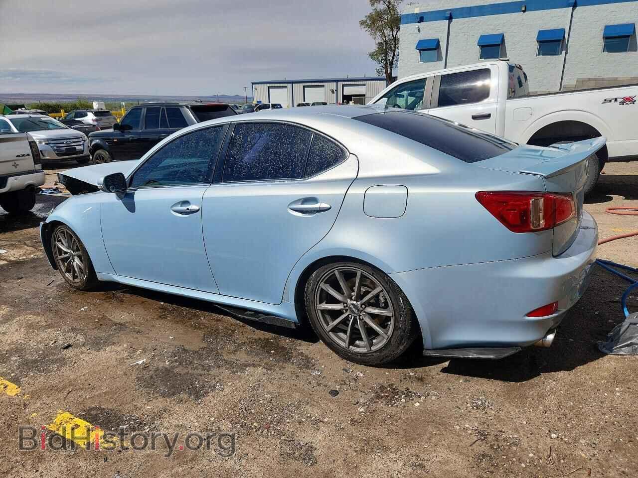 2011 LEXUS IS - VIN: JTHBF5C24B5151249 - Photo 2