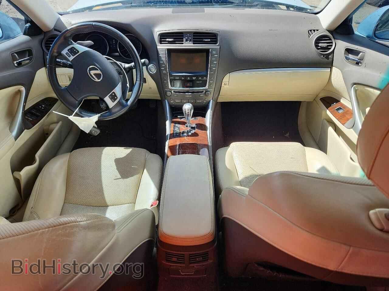 2011 LEXUS IS - VIN: JTHBF5C24B5151249 - Photo 8