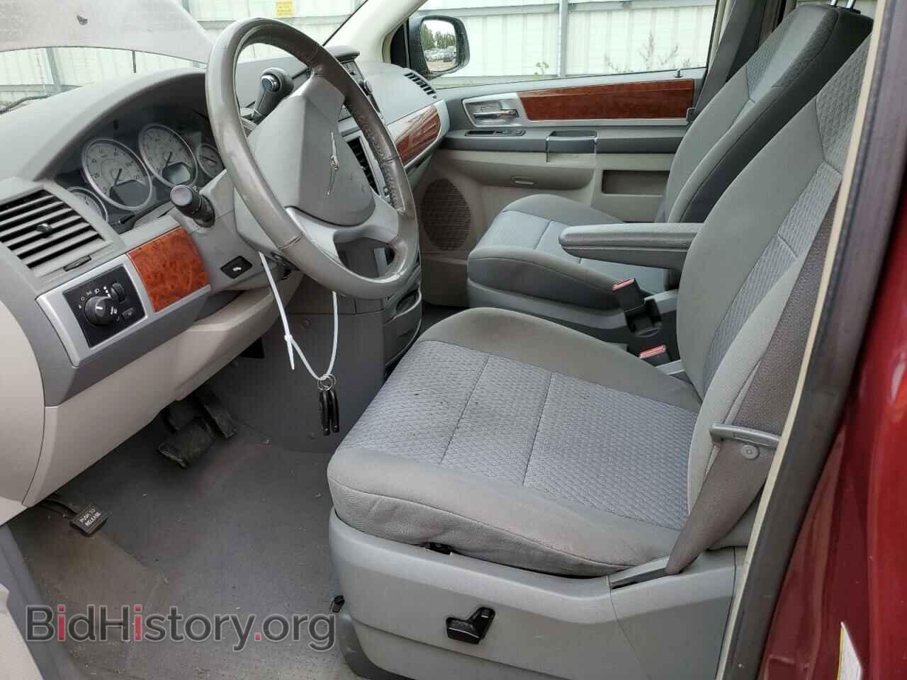 2009 CHRYSLER MINIVAN - VIN: 2A8HR54169R525004 - Фото 7