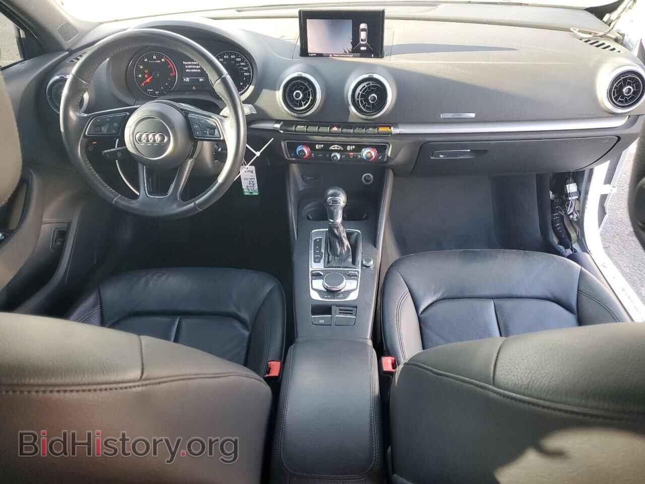 2018 AUDI A3 - VIN: WAUAUGFF2J1019686 - Фото 8