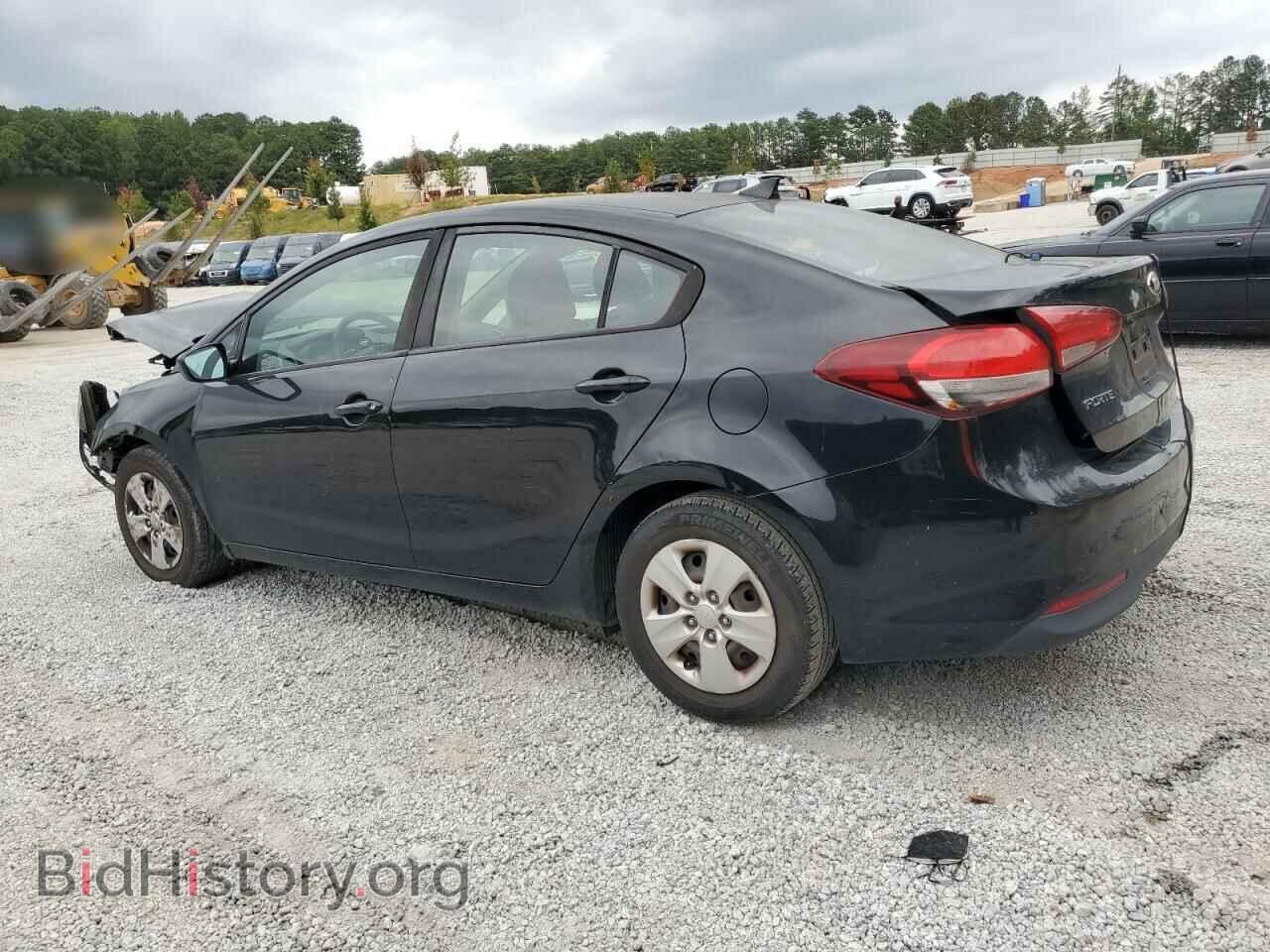 2017 KIA FORTE - VIN: 3KPFK4A75HE092152 - Фото 2