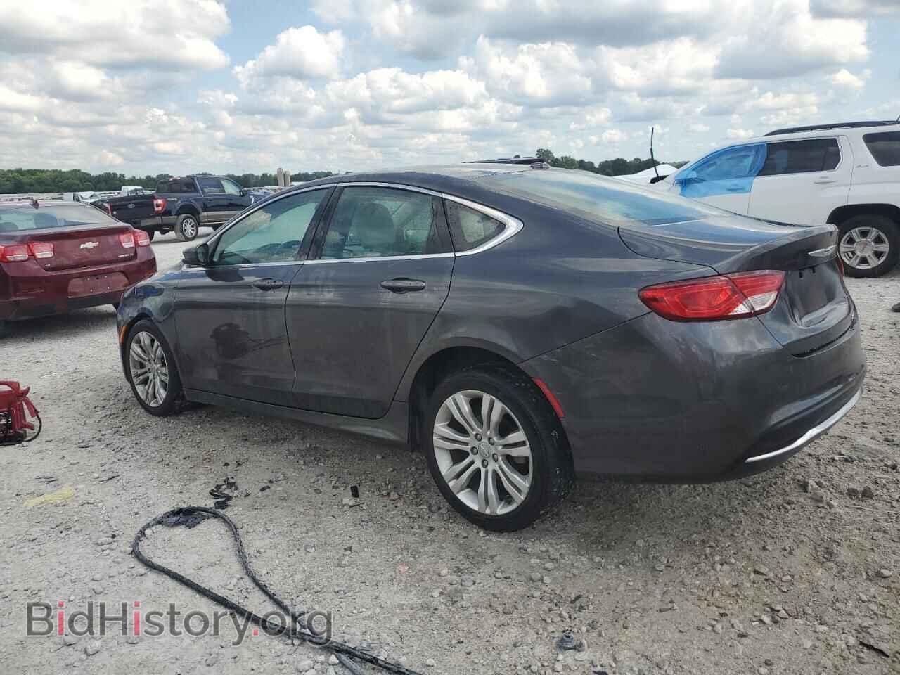 2015 CHRYSLER 200 - VIN: 1C3CCCAB0FN588083 - Фото 2