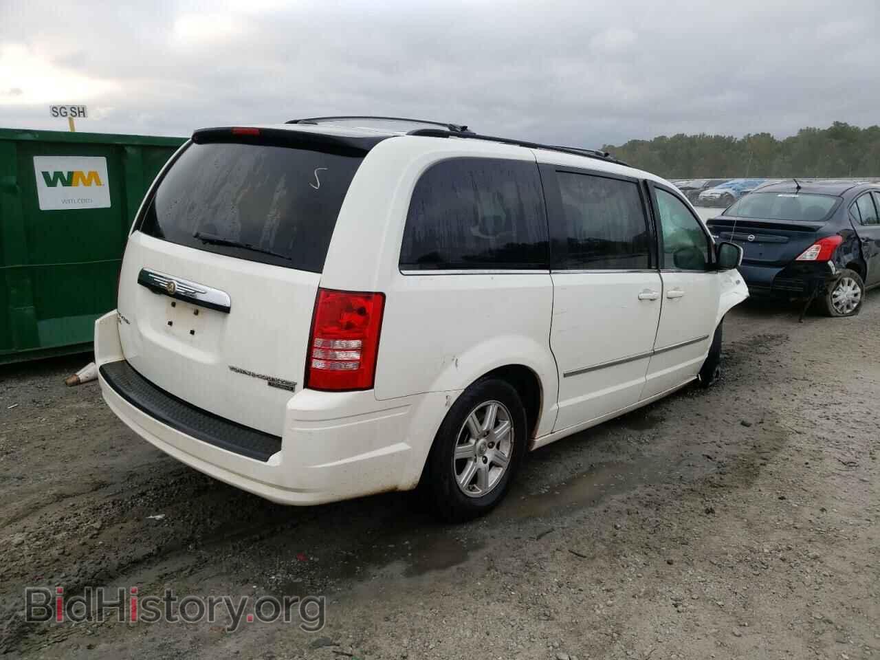 2010 CHRYSLER MINIVAN - VIN: 2A4RR8DX9AR352028 - Photo 3