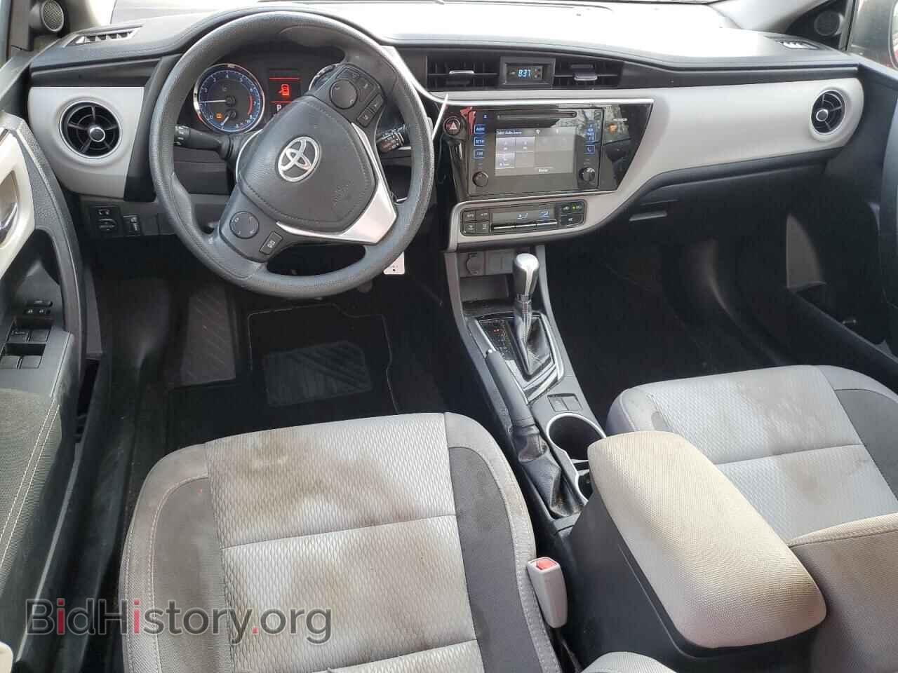 2017 TOYOTA COROLLA - VIN: 2T1BURHEXHC760021 - Фото 8