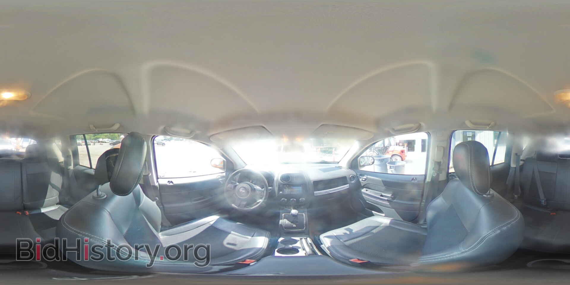 2015 JEEP COMPASS - VIN: 1C4NJDBB9FD302834 - Фото 16