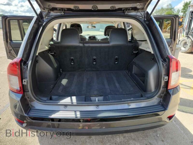 2015 Jeep COMPASS (VIN 1C4NJDBB9FD302834) — фото 6 из 16