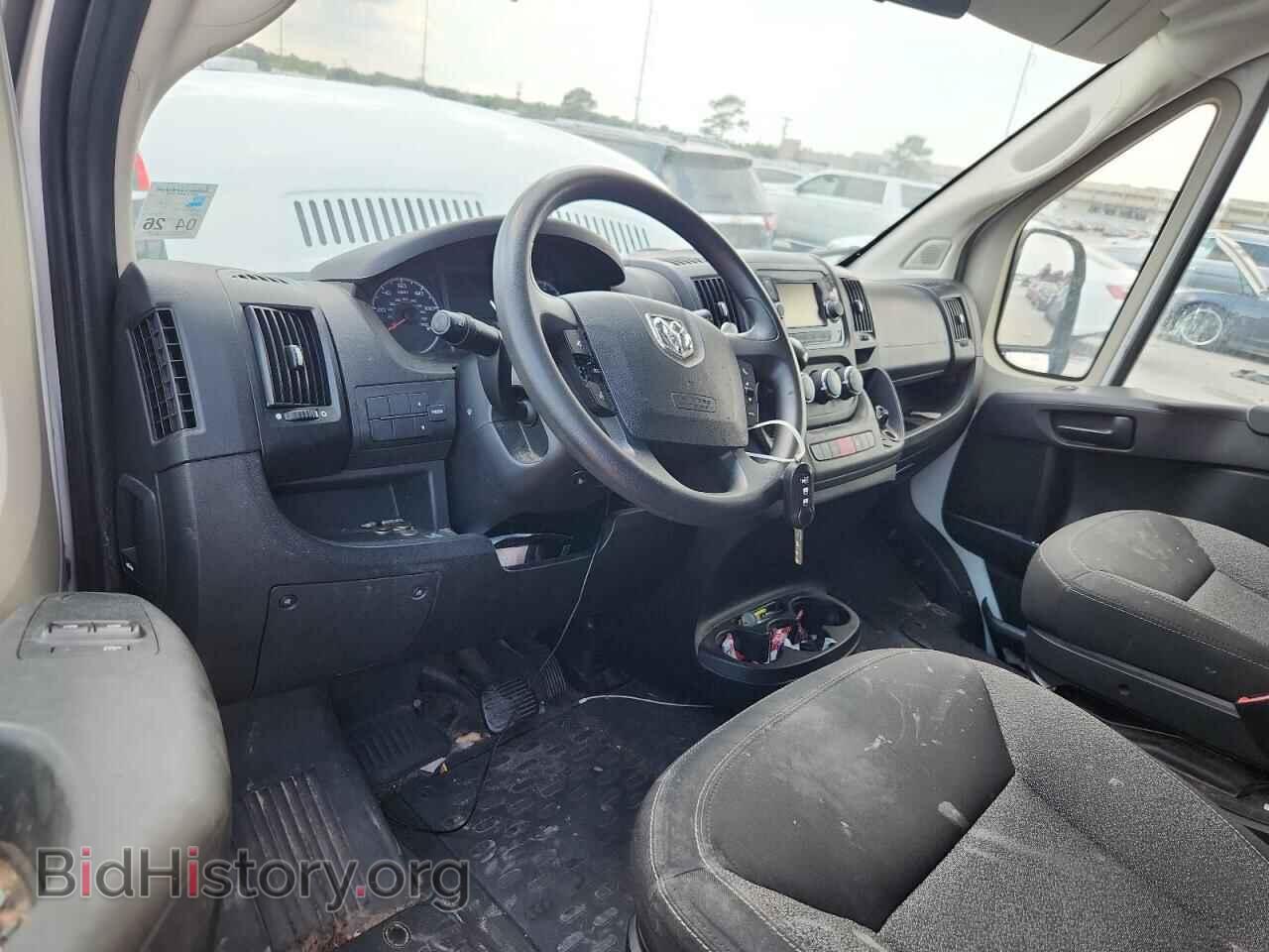2018 RAM All Models - VIN: 3C6TRVAG3JE108589 - Фото 8