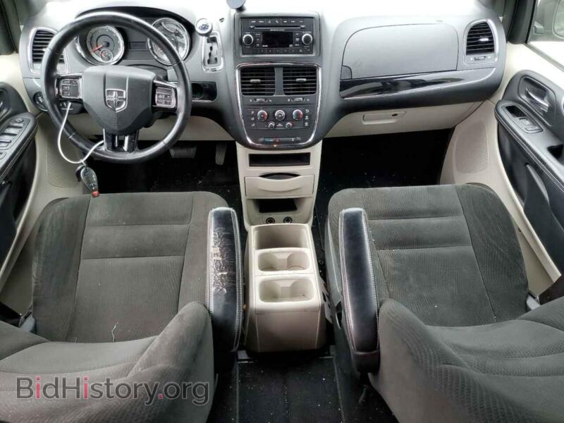 2015 Dodge CARAVAN (VIN 2C4RDGBG6FR653753) — photo 8 of 13