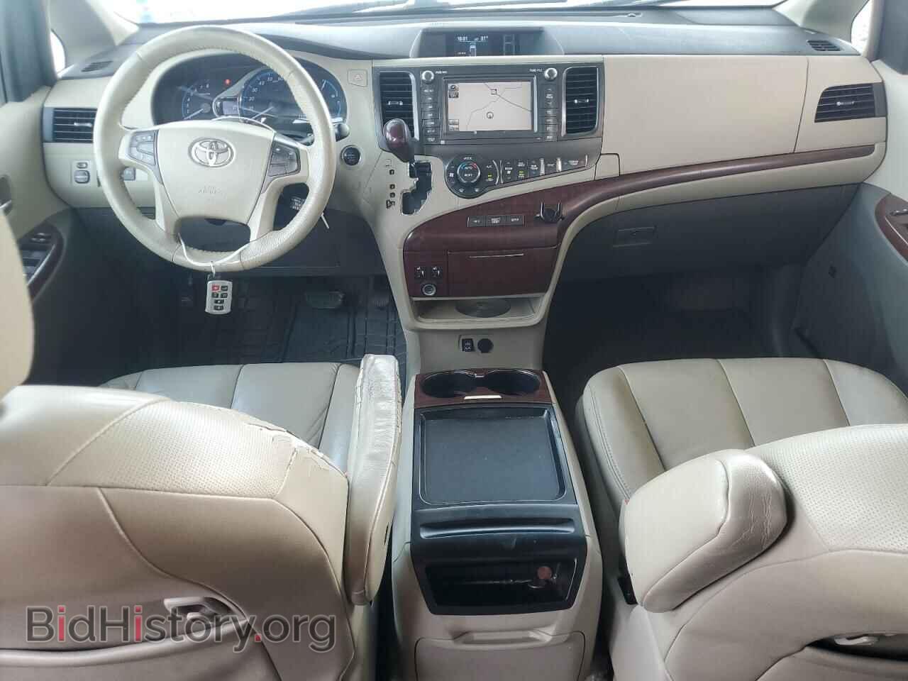 2011 TOYOTA All Models - VIN: 5TDYK3DC4BS132990 - Фото 8