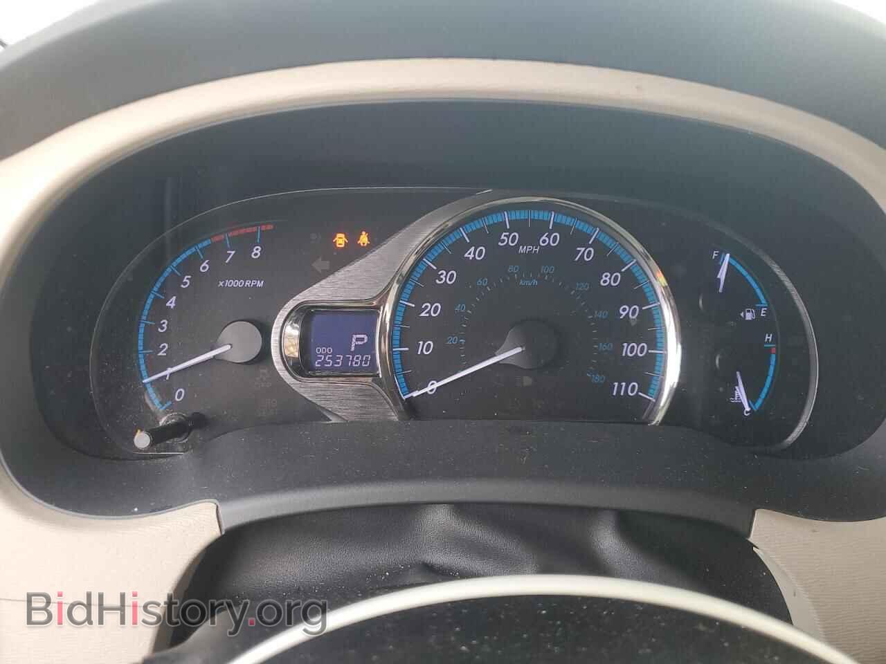 2011 TOYOTA All Models - VIN: 5TDYK3DC4BS132990 - Фото 9