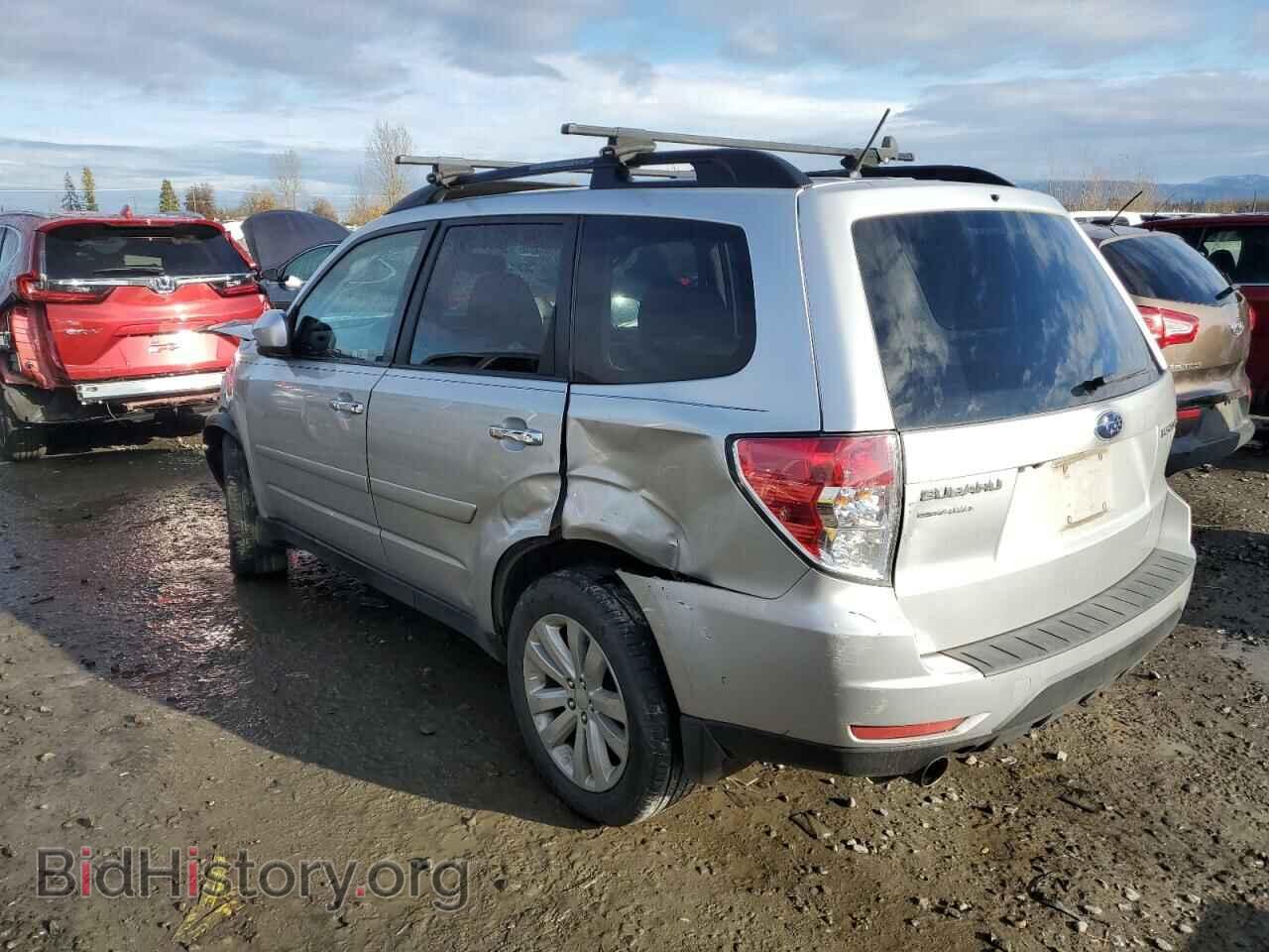 2011 SUBARU FORESTER - VIN: JF2SHAFC2BH708409 - Фото 2