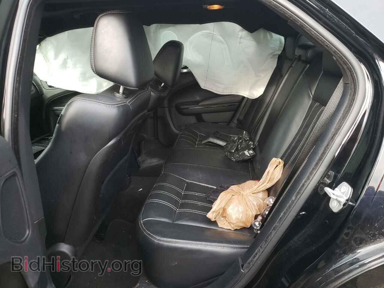 2015 CHRYSLER 300 - VIN: 2C3CCAGG0FH739567 - Фото 6