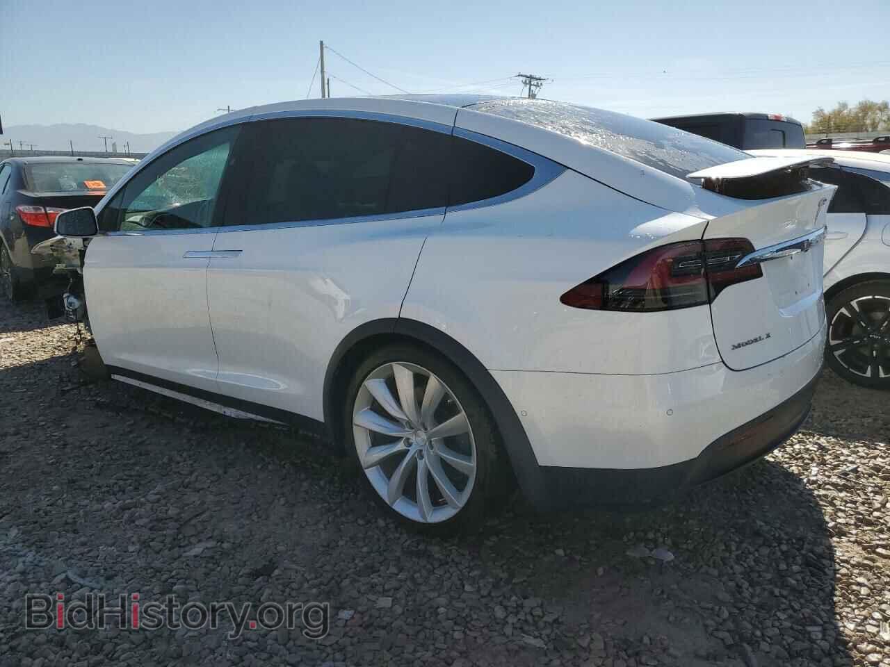 2017 TESLA MODEL X - VIN: 5YJXCAE25HF052047 - Photo 2