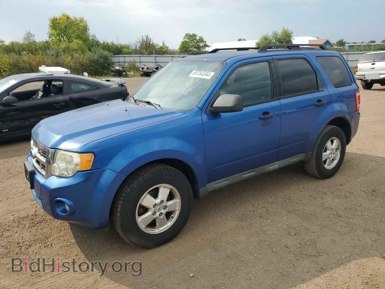 Фотография 1FMCU0D77BKC61329 - FORD ESCAPE 2011