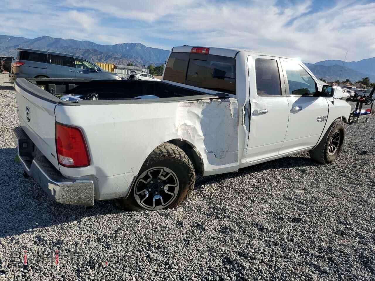 2017 RAM 1500 - VIN: 1C6RR6GG6HS768933 - Фото 3