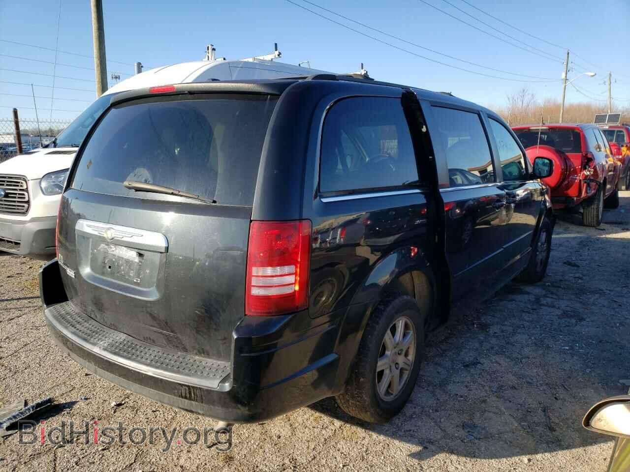 2008 CHRYSLER MINIVAN - VIN: 2A8HR54P58R780410 - Фото 4