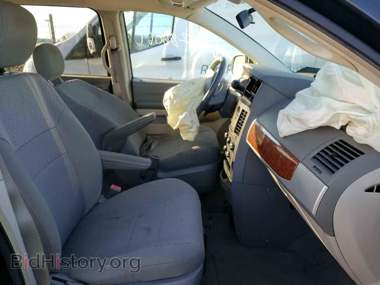 2008 CHRYSLER MINIVAN - VIN: 2A8HR54P58R780410 - Фото 5