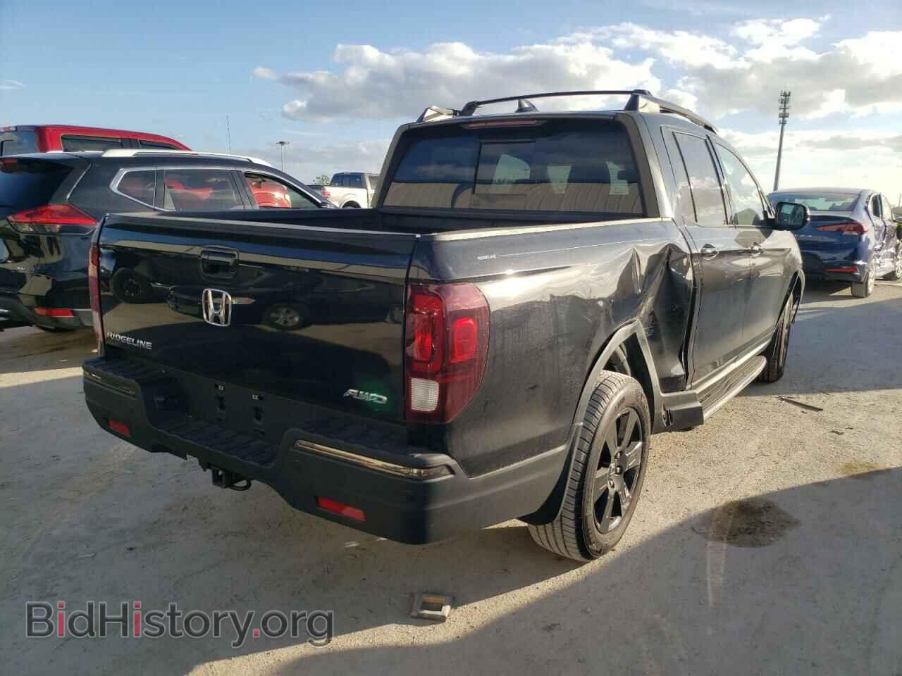 2018 HONDA RIDGELINE - VIN: 5FPYK3F89JB009981 - Фото 3