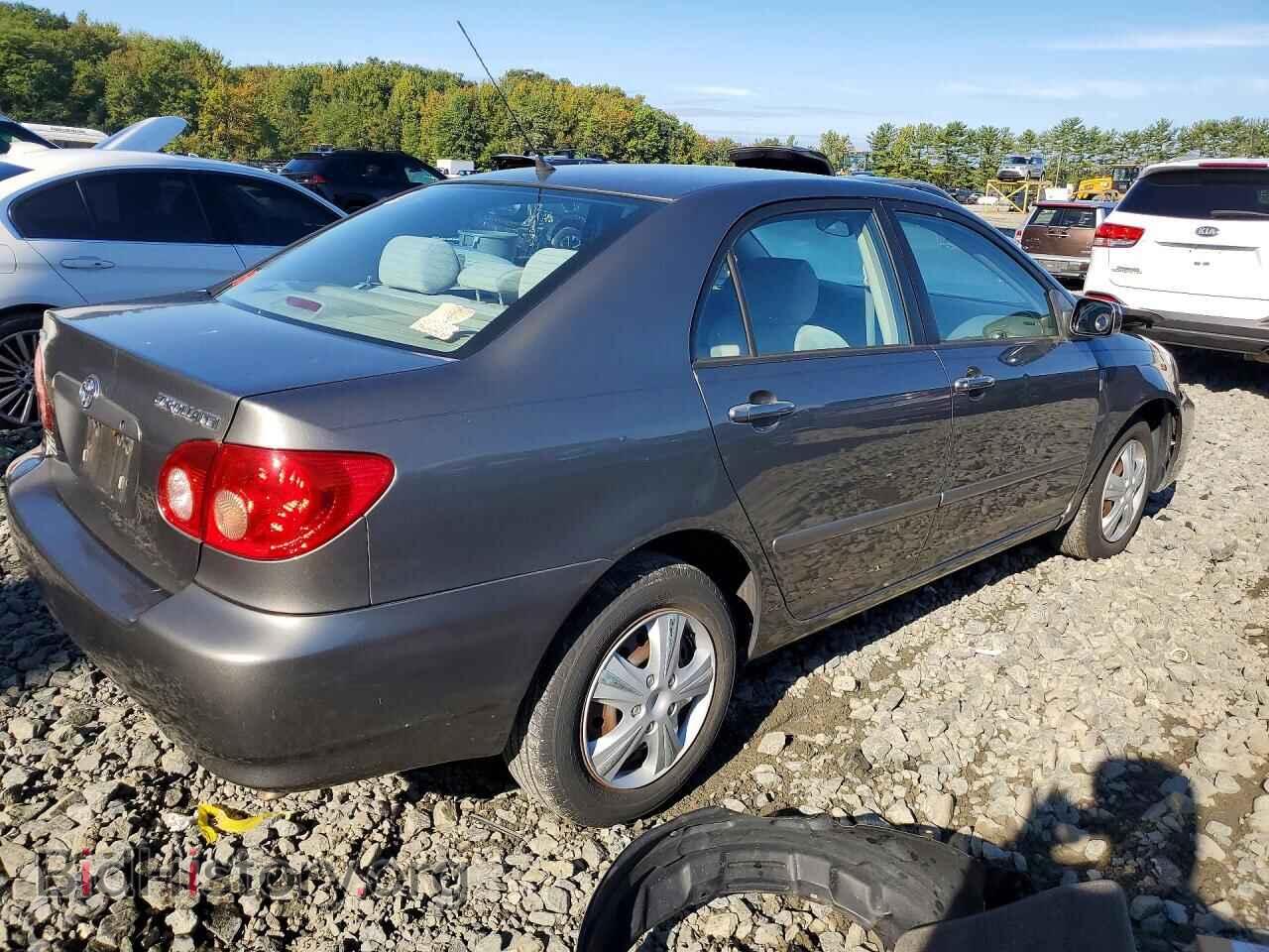 2006 Toyota COROLLA (VIN 2T1BR32E66C589983) — фото 3 из 12