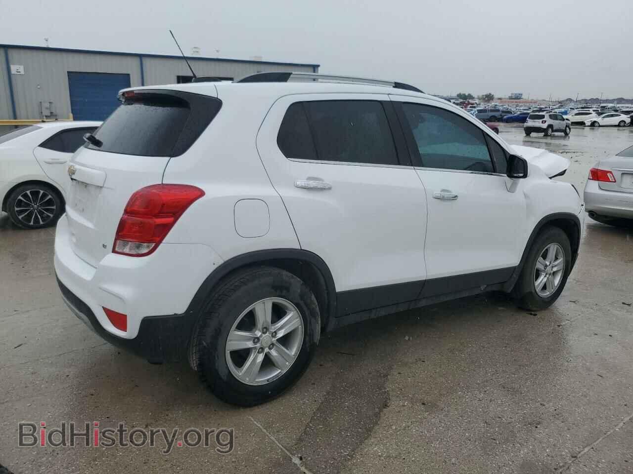 2018 CHEVROLET TRAX - VIN: 3GNCJLSB7JL313617 - Фото 3