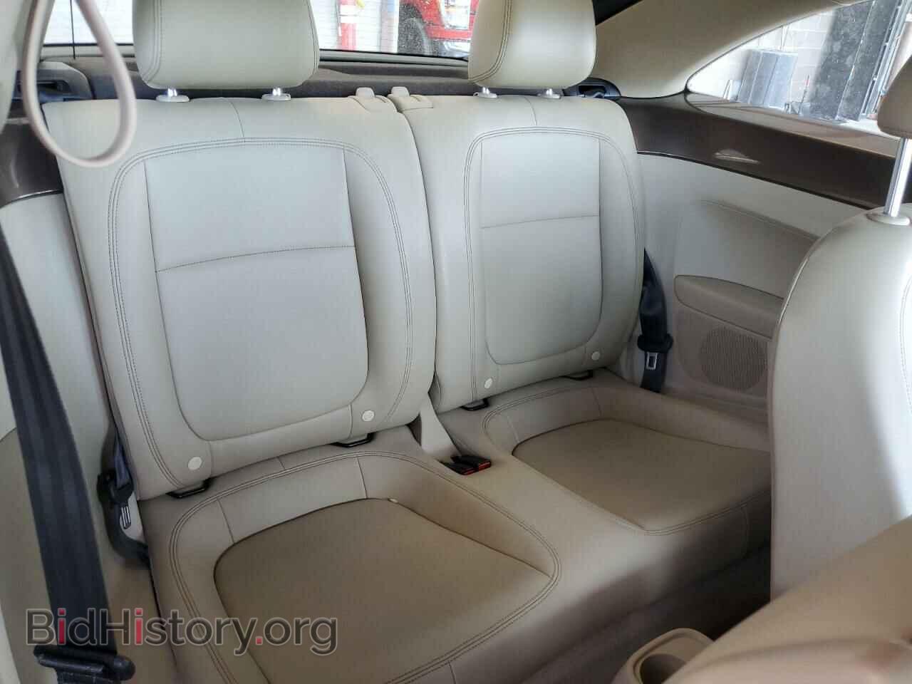 2013 VOLKSWAGEN BEETLE - VIN: 3VWJP7ATXDM633672 - Фото 10